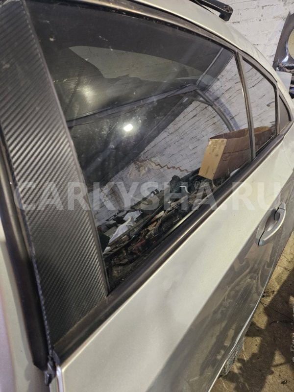 Стекло двери Chevrolet Cruze 