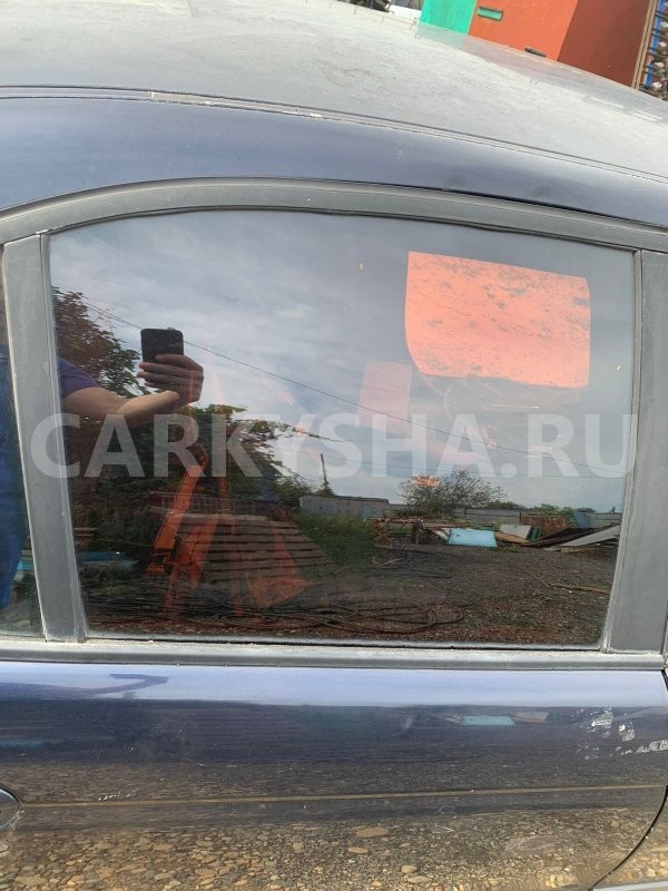 Стекло двери BMW 5er 