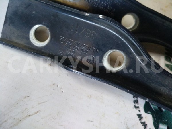 Петля капота Volkswagen Polo 