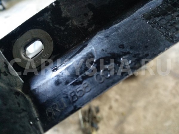 рамка магнитолы Volkswagen Polo 