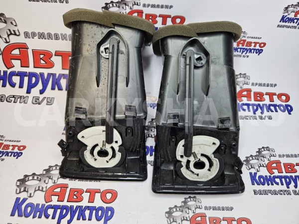 Дефлектор воздушный Opel Astra 