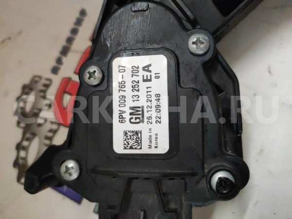 Педаль газа Chevrolet Cruze 