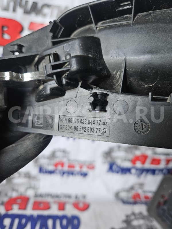 Ручка двери внутренняя Peugeot 307 