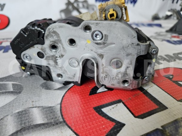 Замок боковой двери Opel Astra 