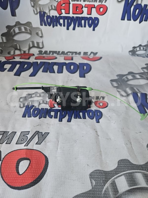 активатор замка крышки топливного бака BMW X5 