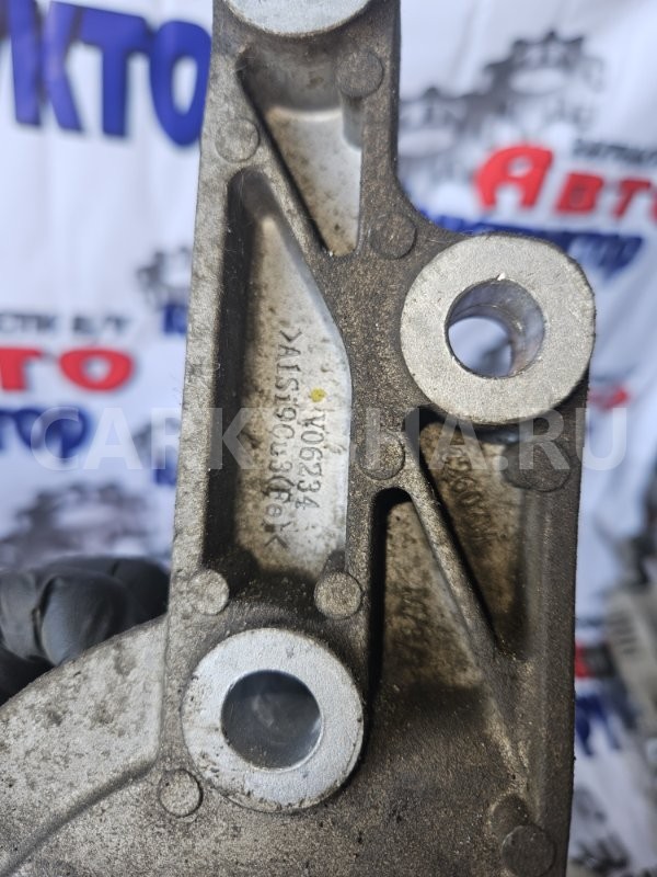 кронштейн Chevrolet Cruze 