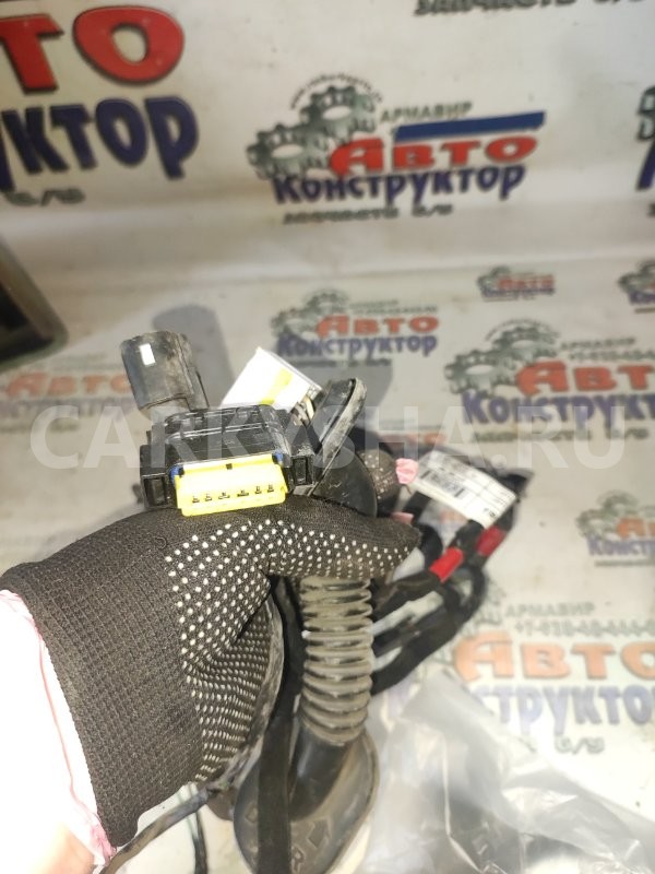 Проводка двери Kia Cee'd 