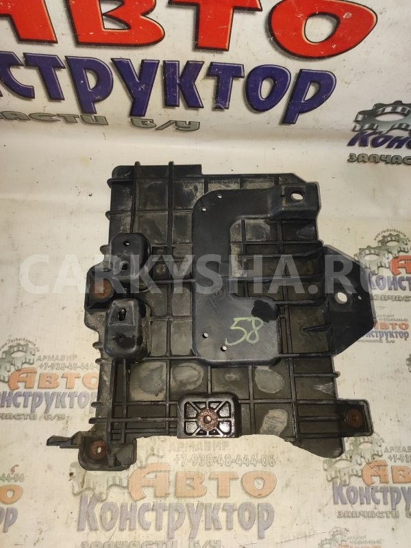 Площадка аккумулятора Kia Cee'd 