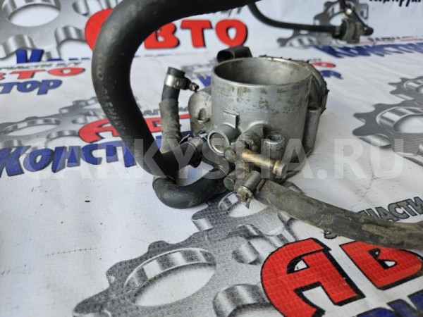 Дроссельная заслонка Audi A4 