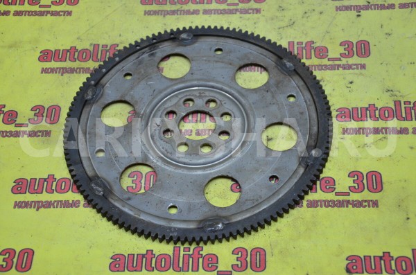 Маховик Toyota Noah 