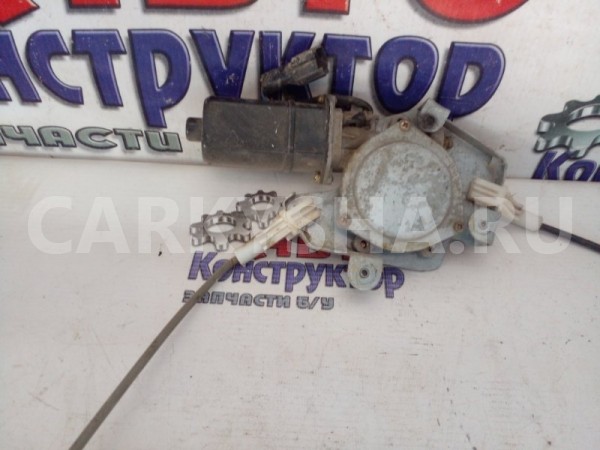 Стеклоподъемник Toyota Prius 