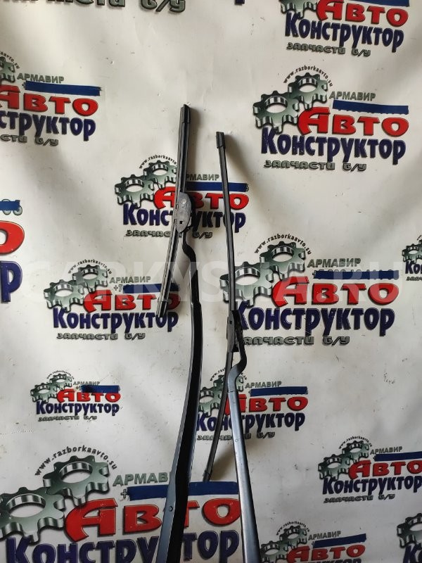 поводок дворников Kia Cee'd 