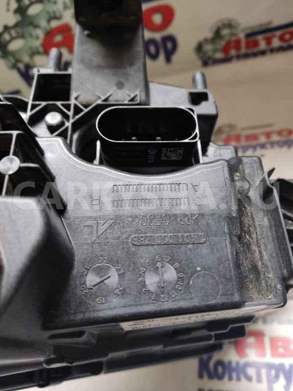 Фара Volkswagen Polo 