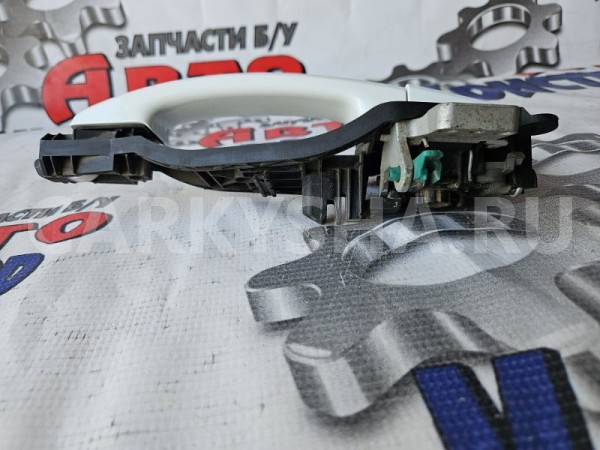 Ручка двери внешняя Opel Corsa 