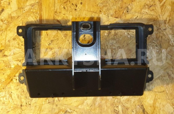 Рамка под магнитолу Volkswagen Polo 5 Volkswagen Polo оригинальный номер 1k0857058a