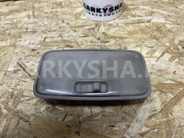 Плафон освещения задний Lexus RX II Рестайлинг оригинальный номер 81240-33030-B0