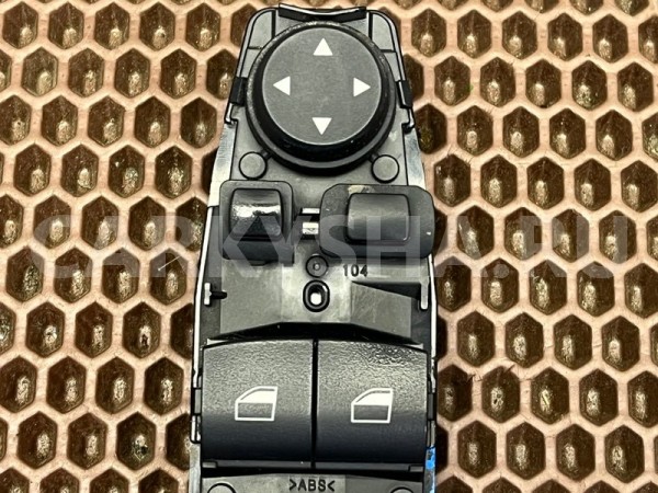 Блок управления стеклоподъемниками BMW 5er 