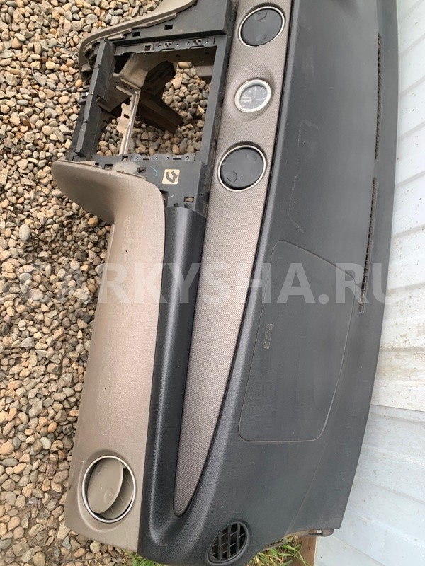 торпедо панель парприз Mitsubishi Outlander 