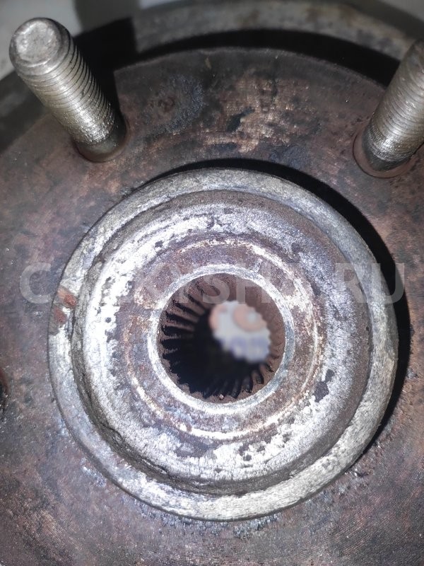 кулак ступица диск Mitsubishi Outlander 