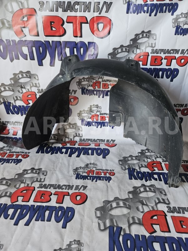 Подкрылок Peugeot 307 