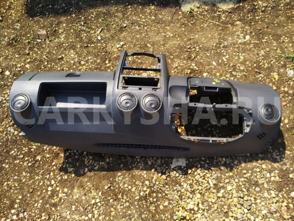 Торпедо Renault Logan 