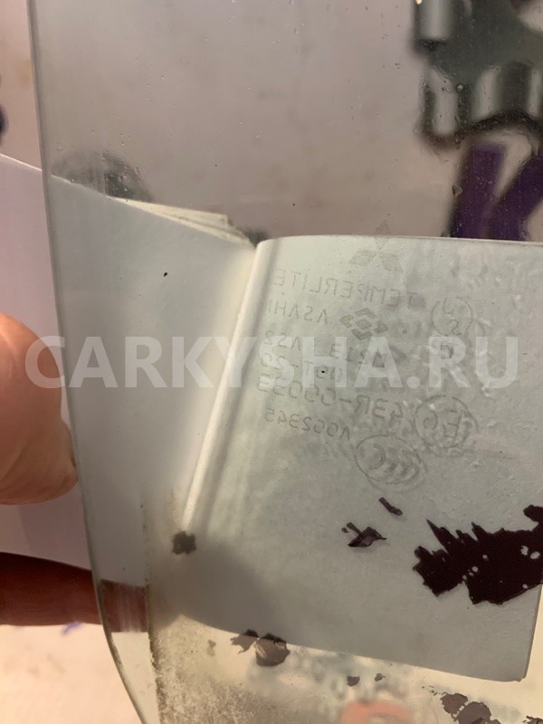 Стекло двери Mitsubishi Outlander 