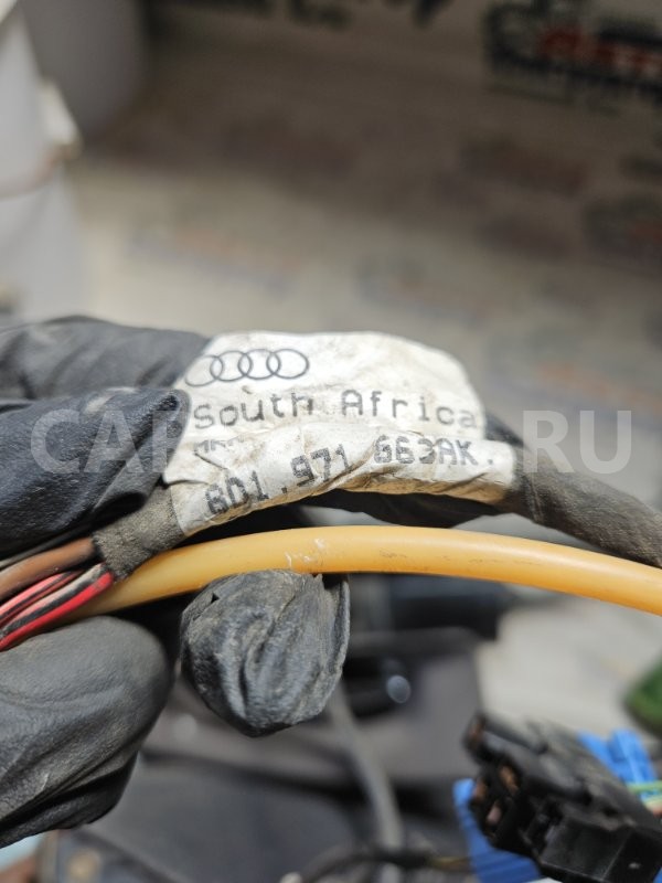 Проводка двери Audi A4 