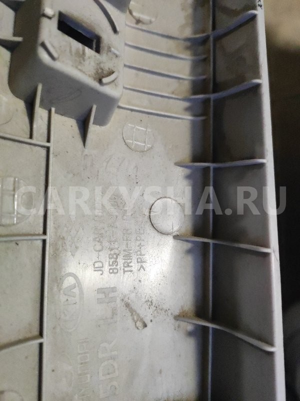 Обшивка стойки салона Kia Cee'd 