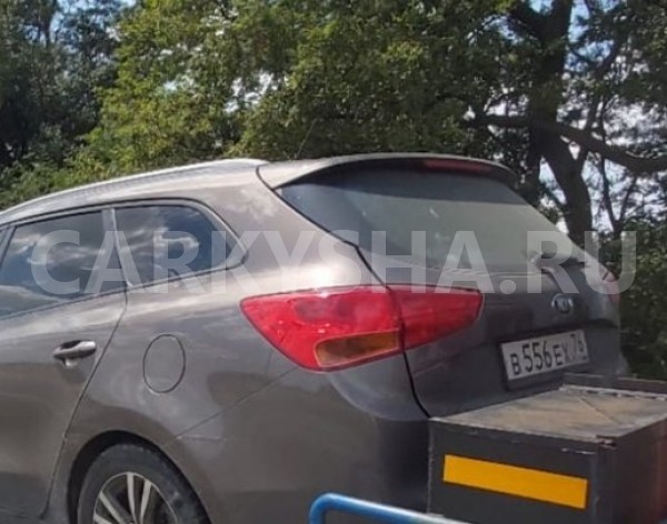 Форточка кузова Kia Cee'd 