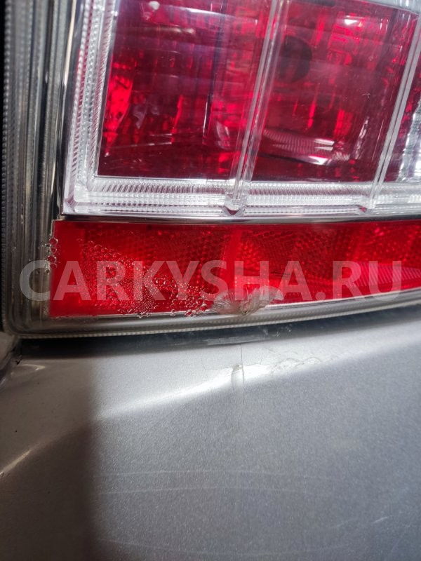 Фонарь в крыло Toyota Prius 