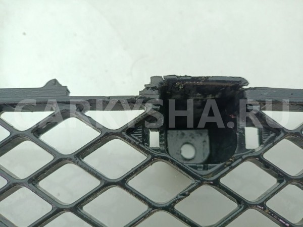 Решетка в бампер центральная Mitsubishi Lancer X Mitsubishi Lancer оригинальный номер 6400A827