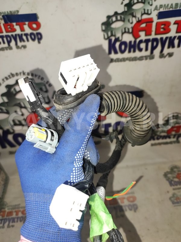 Проводка двери Hyundai Solaris 