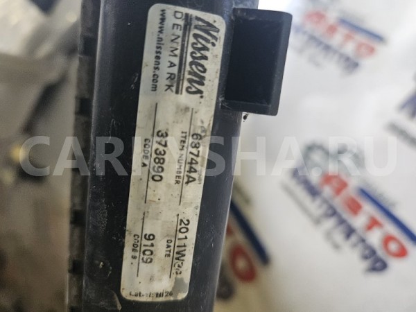 Радиатор охлаждения двигателя Peugeot 307 