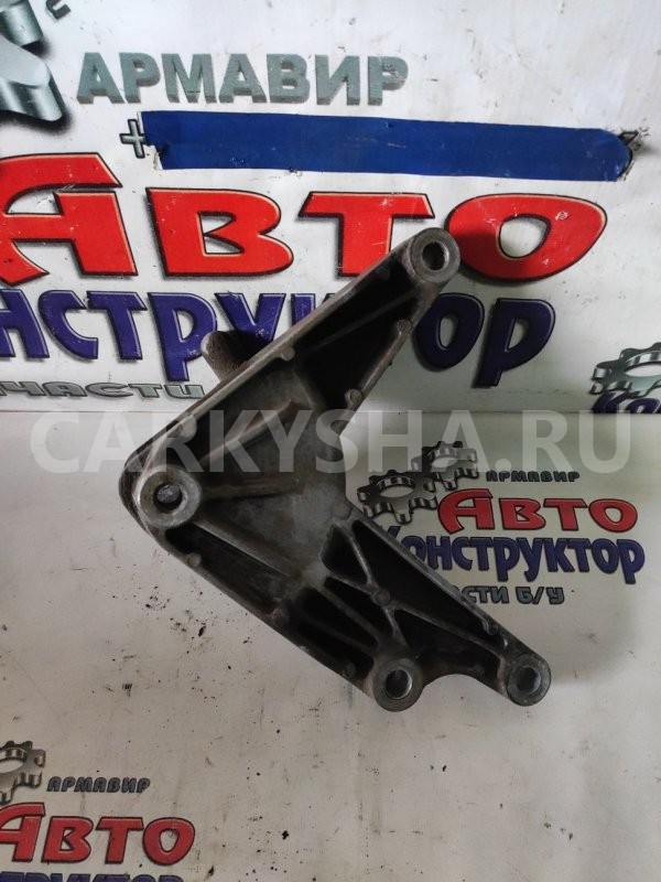 кронштейн Chevrolet Cruze 