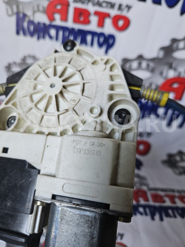 Стеклоподъемник Peugeot 307 