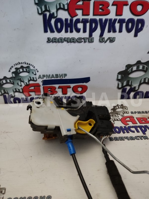 Замок боковой двери Opel Astra 