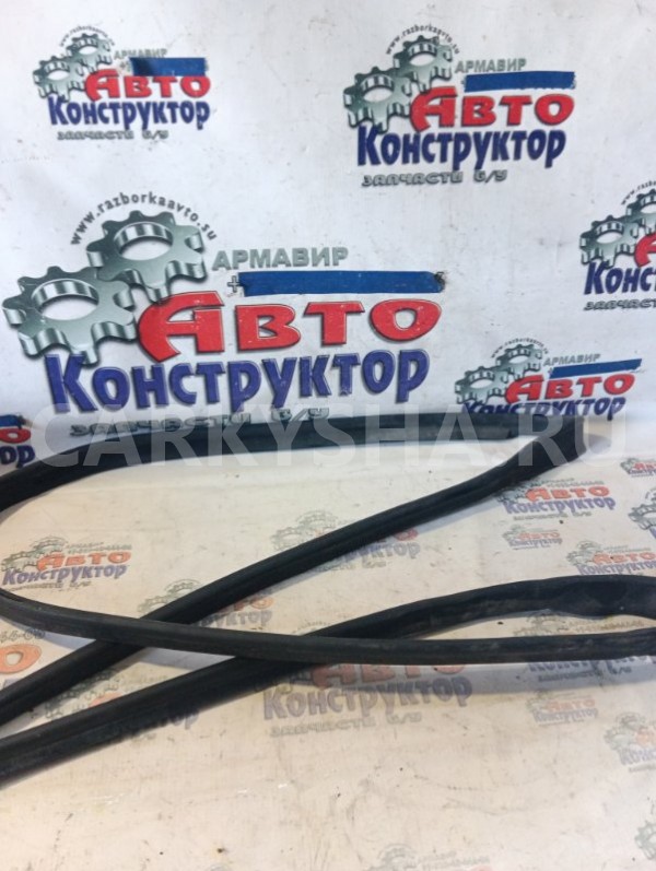 уплотнитель капота резинка подкапотная BMW X5 