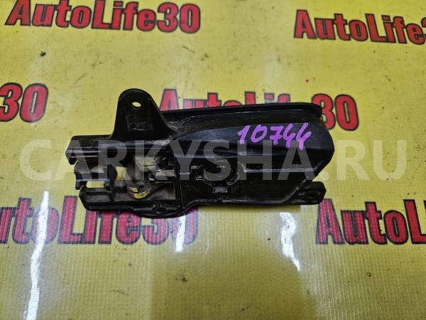 Ручка двери задней внутренняя правая Hyundai i30 