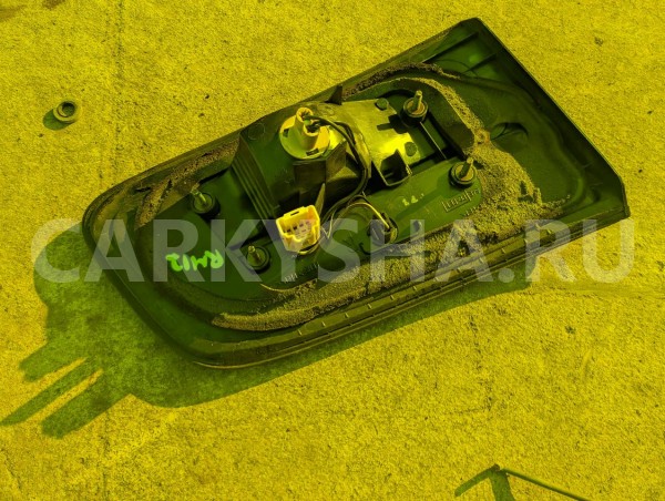 Стоп-вставка Nissan Liberty 