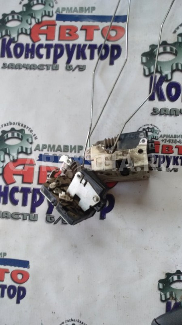 Замок боковой двери Hyundai Accent 